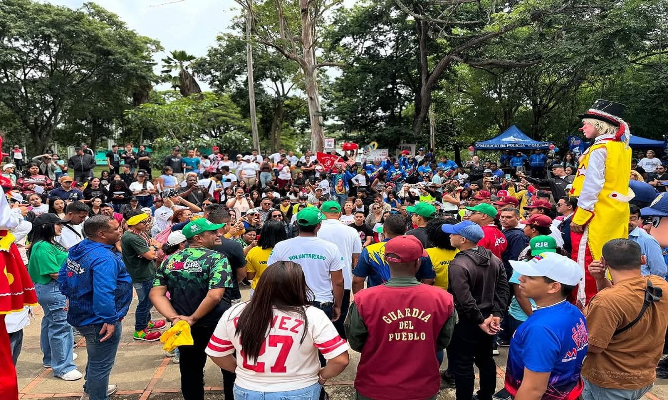 Plan Vacacional Comunitario Venezuela Ríe 2025 una iniciativa para el disfrute de niños y jóvenes 