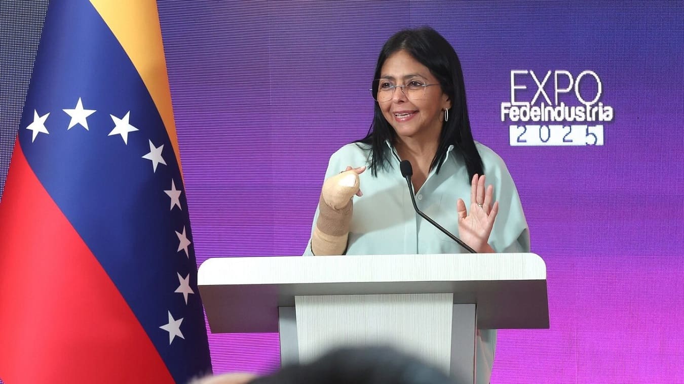 Vicepresidenta Delcy Rodríguez impulsa alianzas económicas en la III Expo Fedeindustria 2025